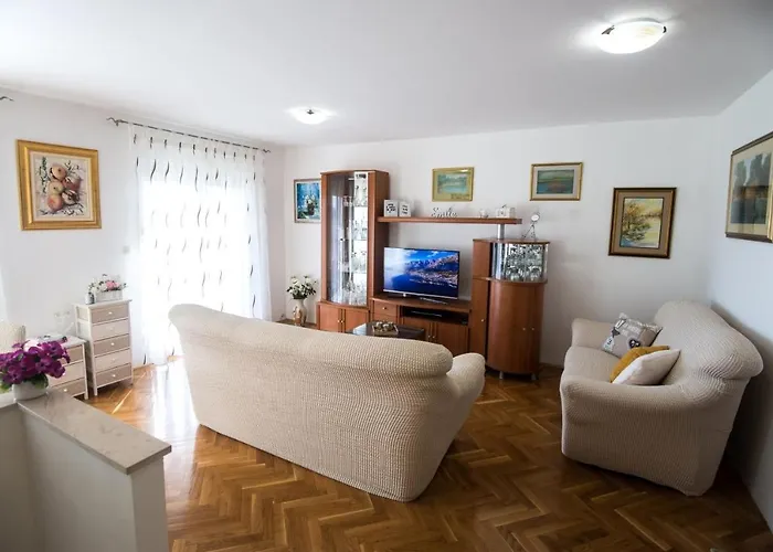 Lmd Apartment Makarska